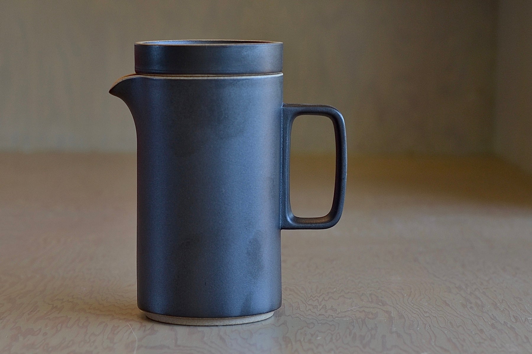 Hasami Tall Teapot in Black