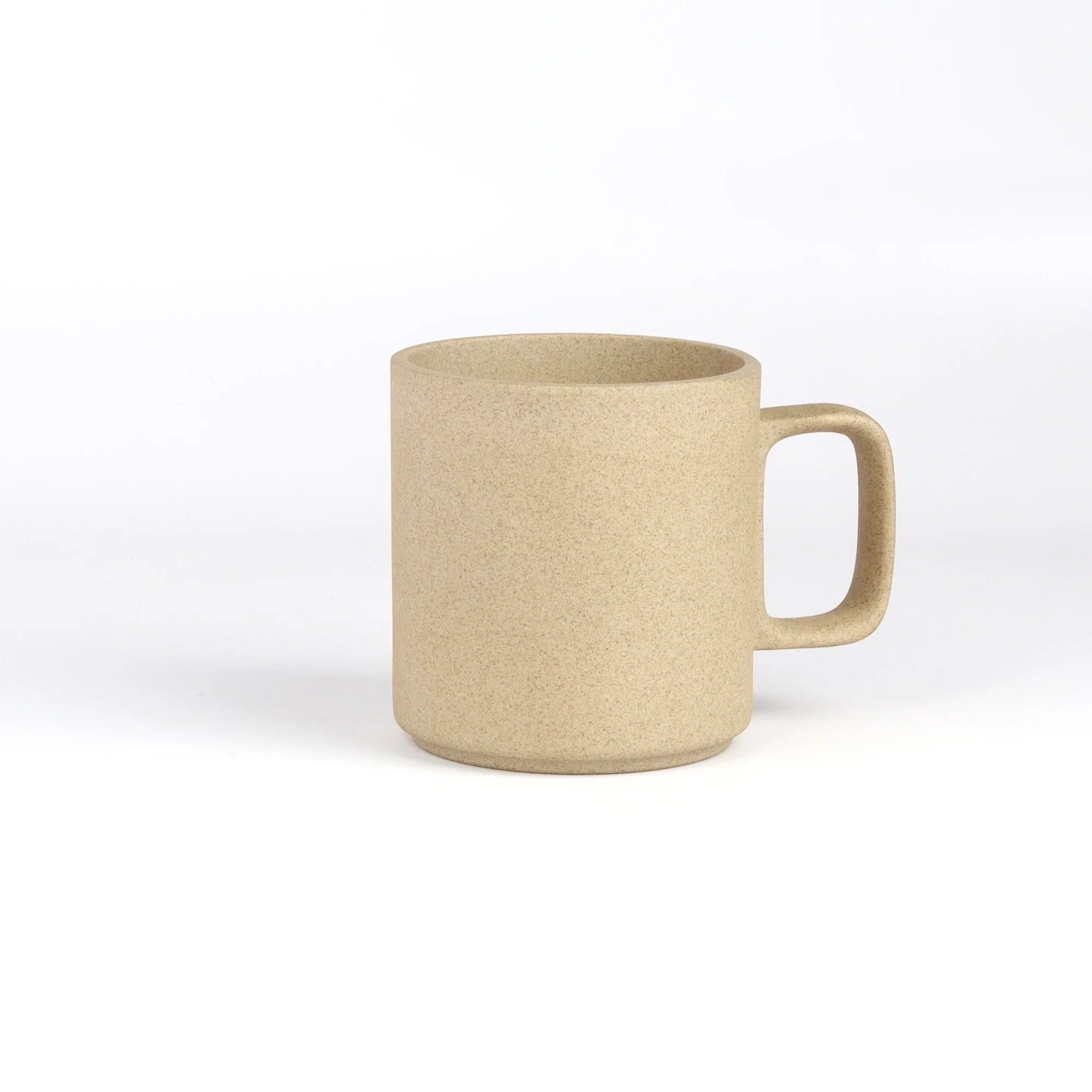 Hasami Mug Medium (20) in Natural